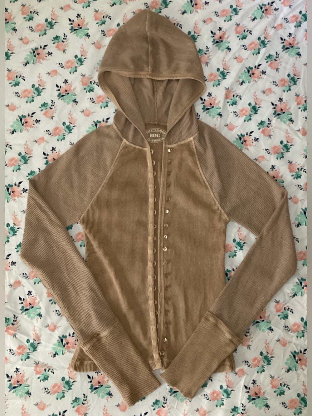 BDG (Urban Outfitters) Taupe Ribbed Hooded Henley Top Small Discontinued NWT